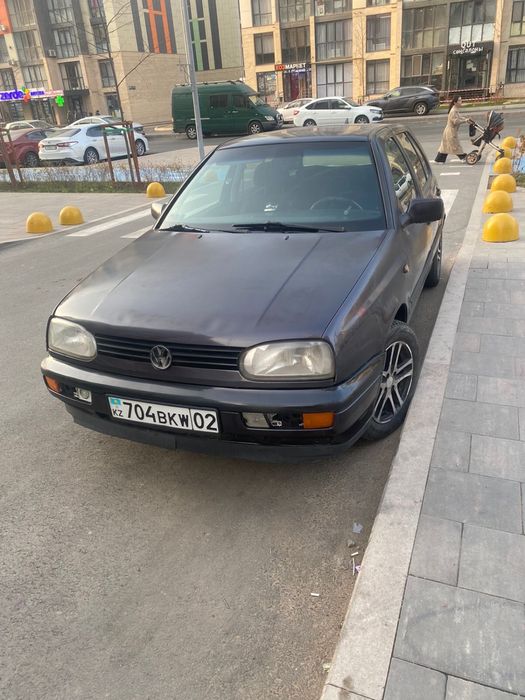 Продается Volkswagen Golf 3ка