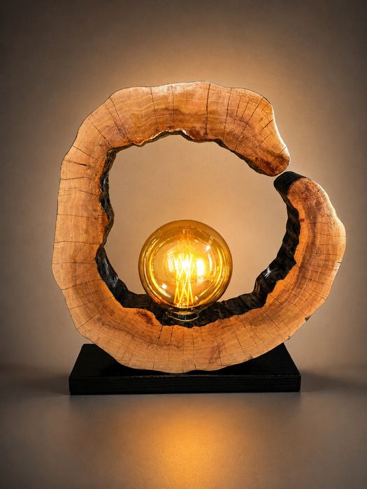 Iluminat și mobilier grădină, unicat, handmade, din lemn masiv