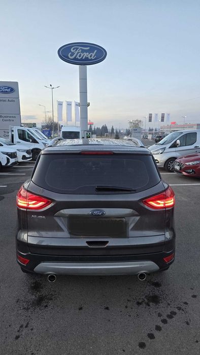 Ford Kuga Titanium 2.0 D 4x4 automata / TVA deductibil