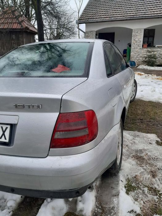 Vand Audi A4 B5 facelift