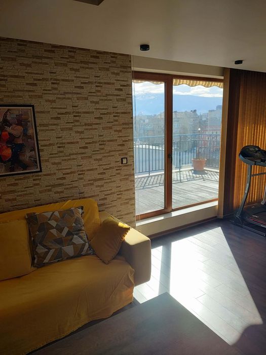 Двустаен, под наем, Център-ЦУМ