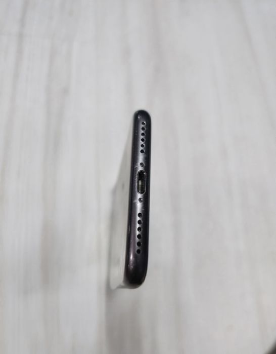 Iphone 8 256gb bypassed