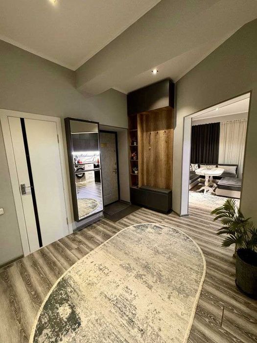 Срочно продаётся 3-комнатная квартира в Мирзо-Улугбекском районе