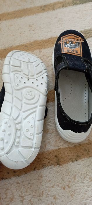 Детски дишашти пантофи