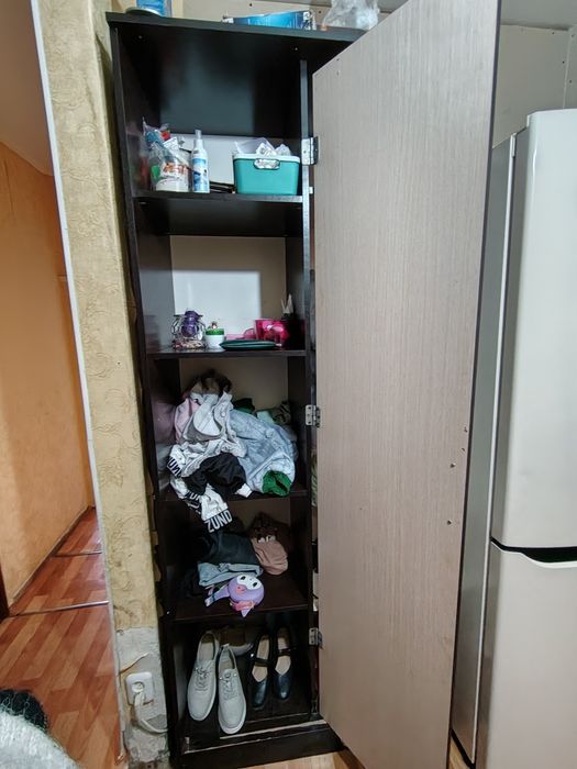 Срочно прихожая сатылады