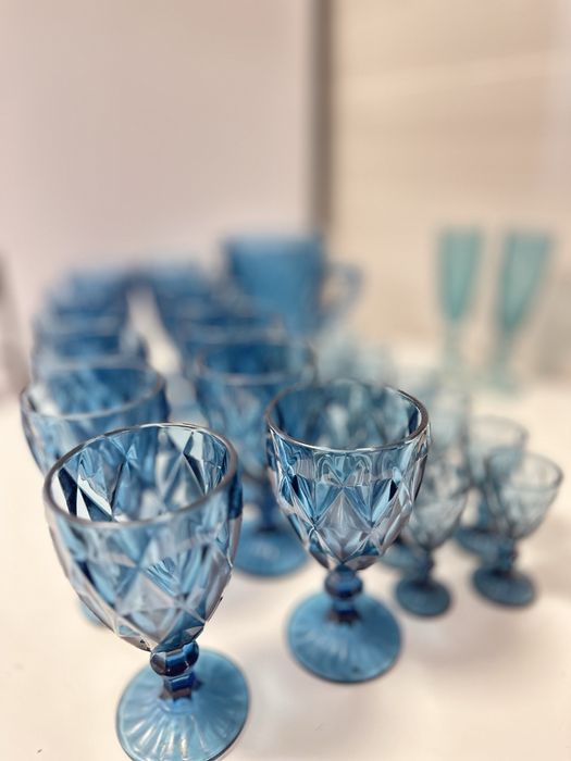 Продам бокалы графин