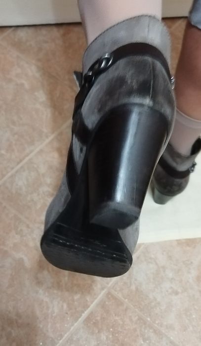 Дамски боти естествена паренакожа