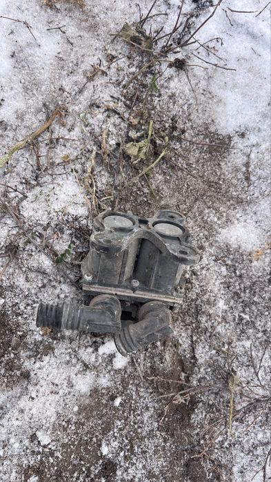 Продам запчасти на бмв е34