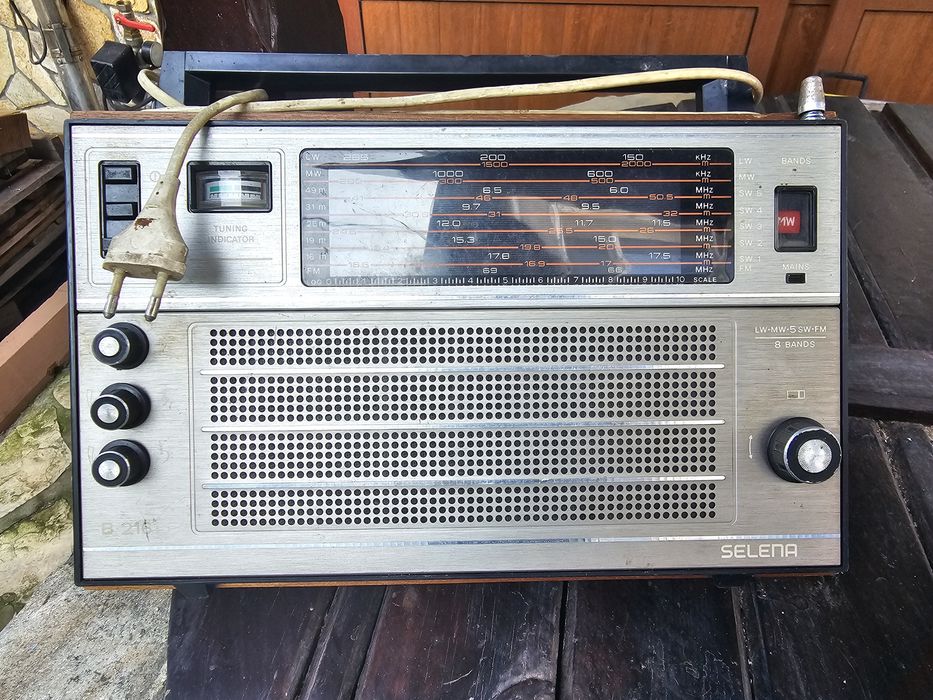 Ретро радио Селена