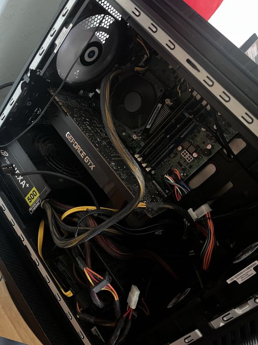 Pc gaming/office Schimb cu Kukirin plus diferenta de la mine