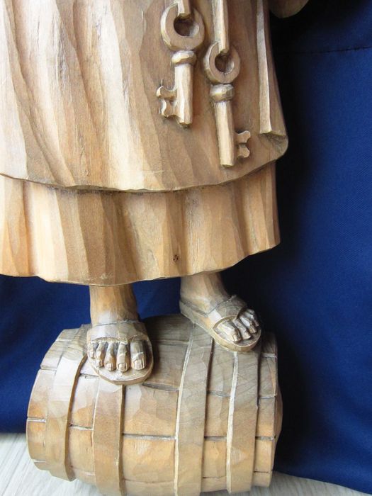 cadou rar Monk Black Forest Calugar cu Vin lemn Germany 1950