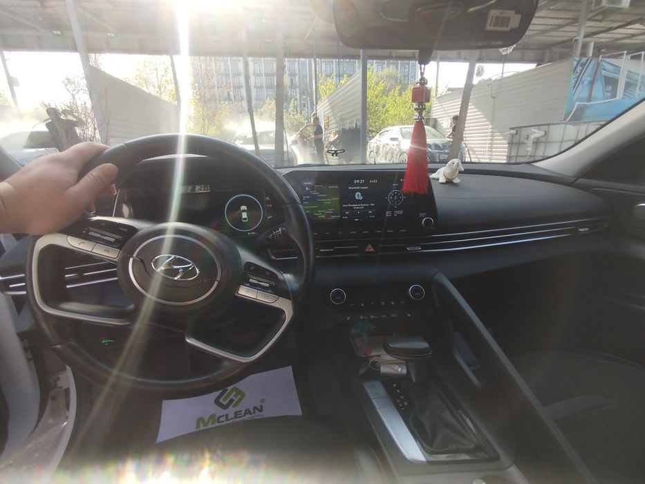 Hyundai Elantra 2021