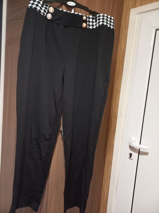 Дамски черен еластичен панталон  с пипит колан ХХL