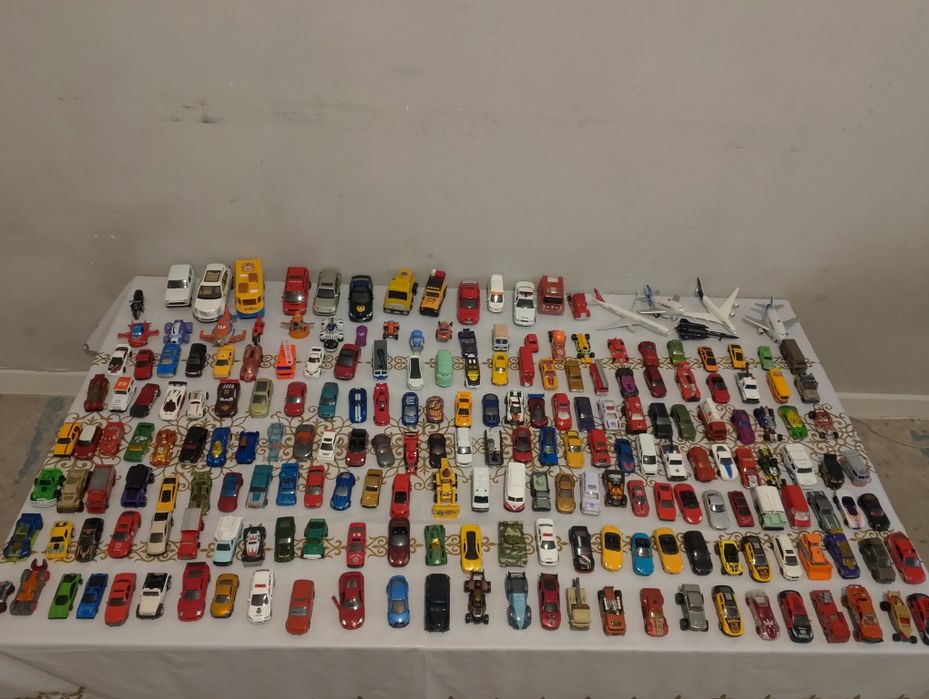 Коллекция машинок