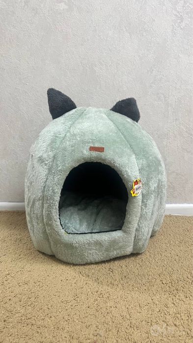 Продам домик для кошек