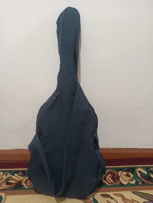 Гитара YAMAHA  - Gitara