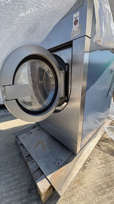 Професионална ПЕРАЛНЯ МАШИНА Miel - PW 6137