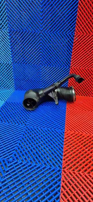 Furtun turbo debitmetru bmw x3 e82 2.0d N47 177cp euro 5 seria 5 e6061