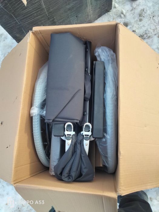 Продам 2 коляску для инвалидов