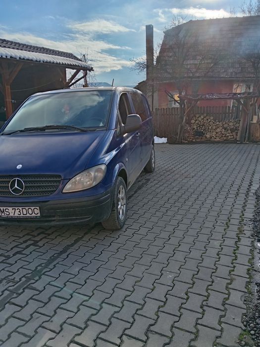 Vând Mercedes. Vito