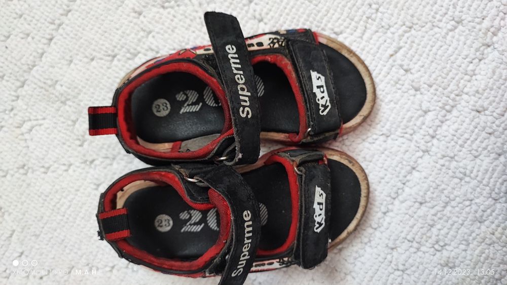 Продается детская обувь зара