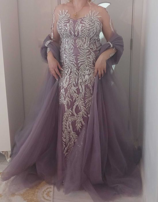 Официална дълга рокля