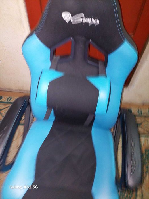 Scaun gaming/de birou, reglabil