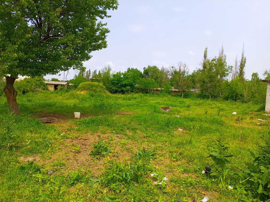 29 sotix uy bilan uchastka sotiladi Продам участок с домом 29 соток