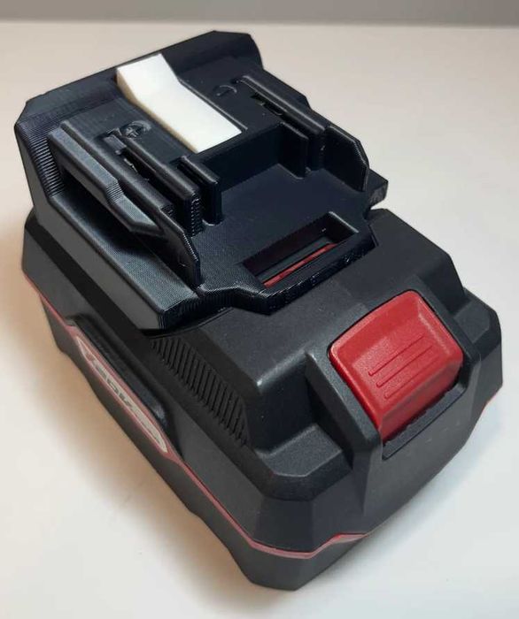 Adaptor de la Makita LXT la baterii Parkside