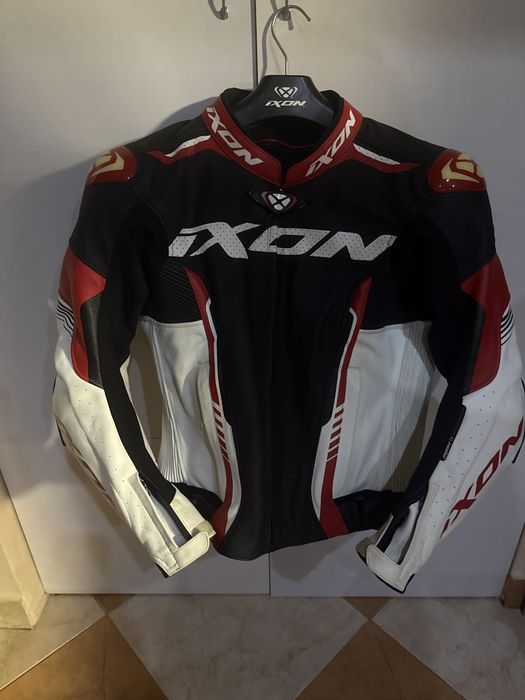 Costum moto 2 piese IXON VORTEX rosu. marimea M