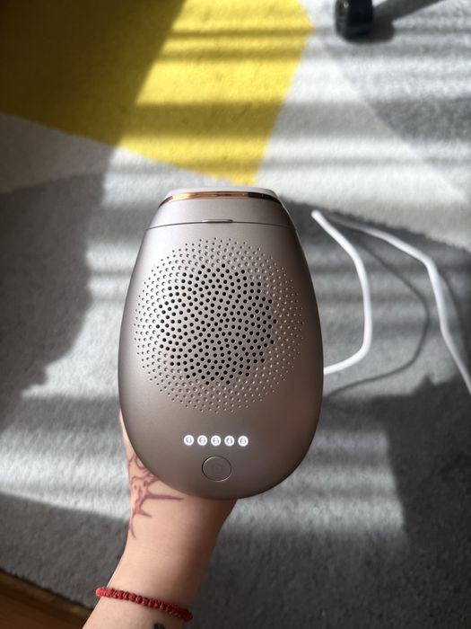 Philips Lumea IPL Hair Removal 7000 Фотоепилатор
