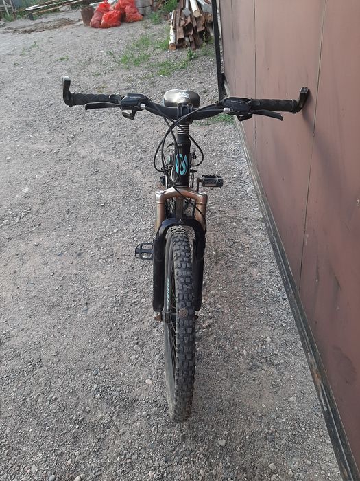 Продаю велосипед скоростной