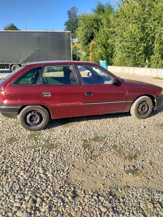 Автомобиль продам