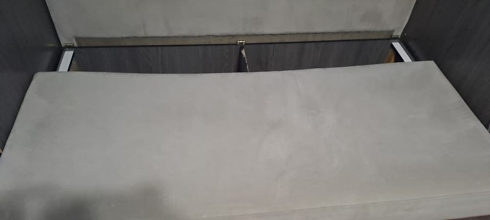 Продам кровать. С ящиками.