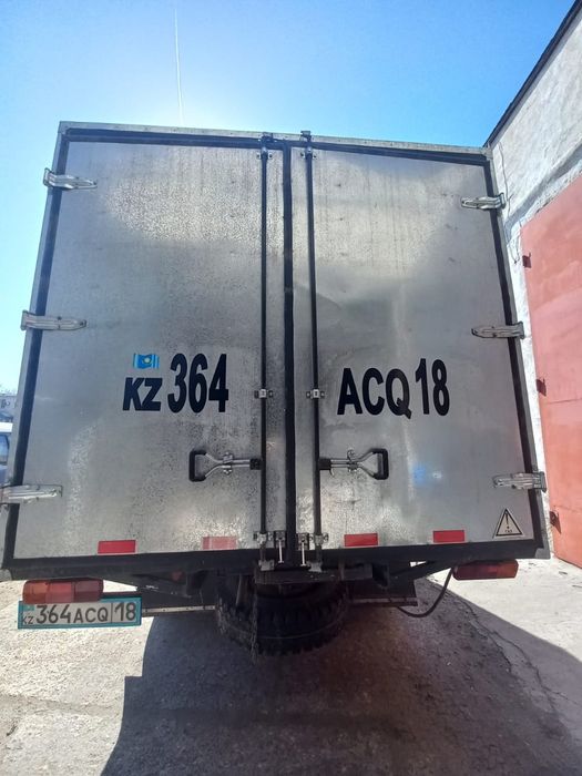 ЗИЛ 130 с НОВОЙ термобудкой