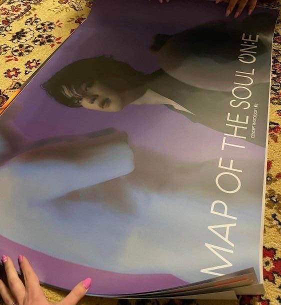 BTS Mots:one официални плакати