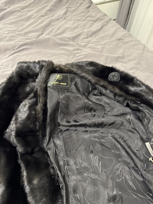 Продам норковую шубу