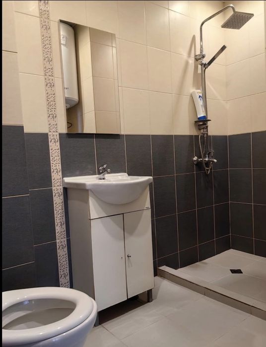 Дава се под наем Едностаен апартамент в Поморие - 40 кв.м за 38.25 € - Снимка #2