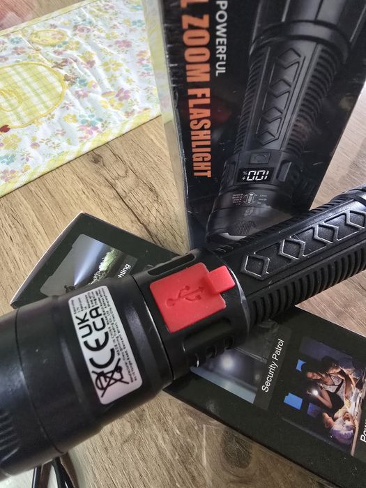 Ръчно LED фенерче USB зареждане