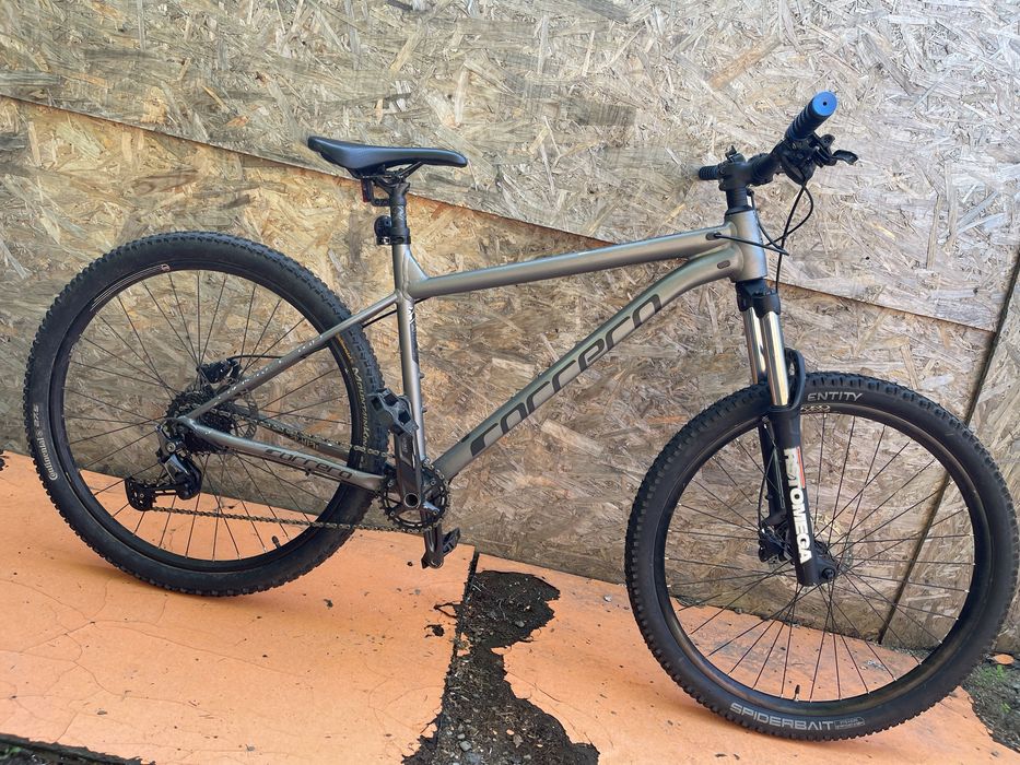 Bicicleta carrera sulcatta frane pe disc hidraulice roti 27.5”