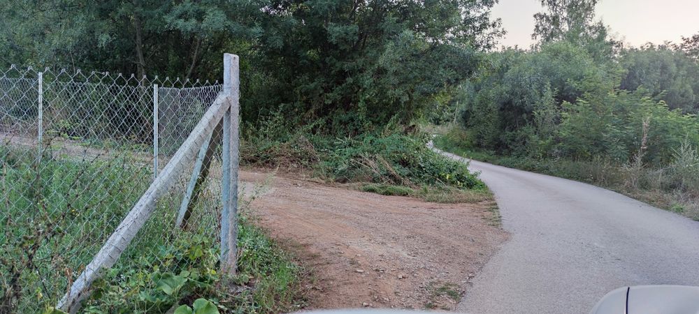 Продава се Парцел в Ботевград - 1293 кв.м за 49 €/кв.м - Снимка #3