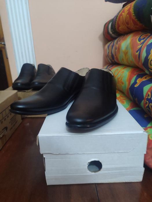 Берцы и мужские туфли