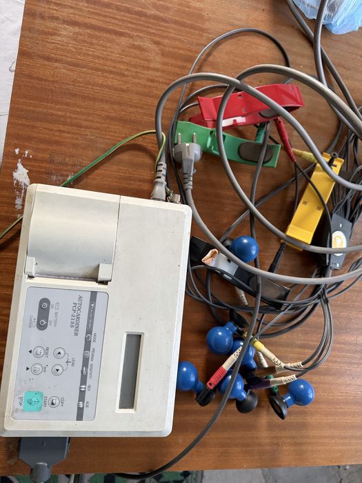 ЕКГ апарат Fukuda Denshi AUTOCARDINER FCP-2155