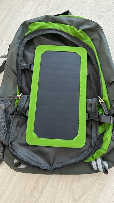 Продам рюкзак с солнечной панелью