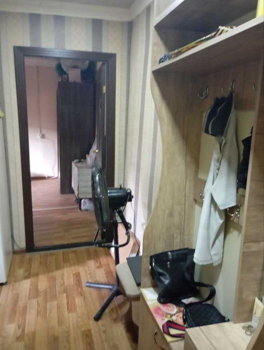 Продается квартира в деревяшках(Спутник-9)  31000$. Своя