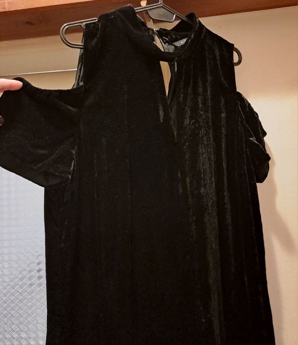 Armani exchange S/M нова черна рокля