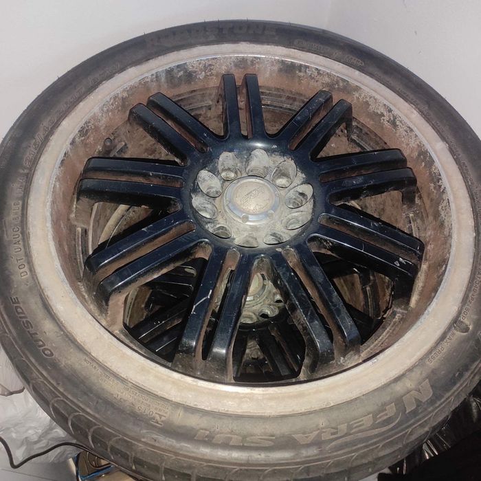 Джанти Бурбет БМВ 215/40 ZR17