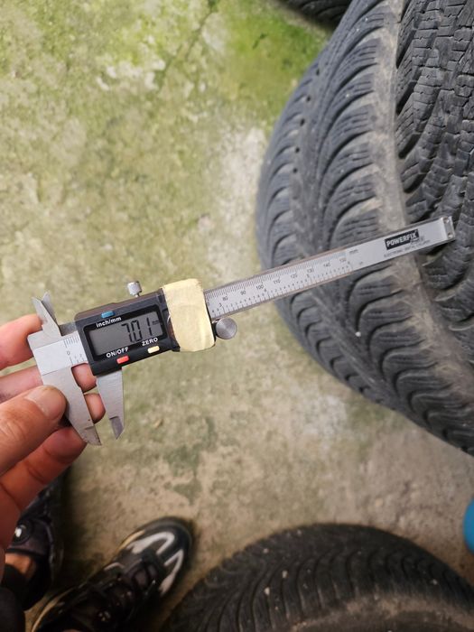 225 55 17 michelin alpin iarna