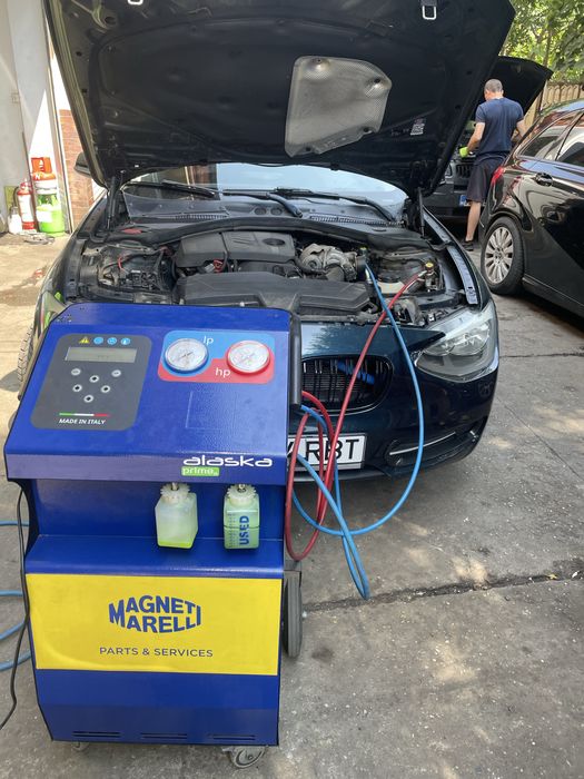 Incarcare freon auto