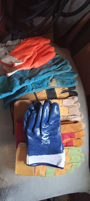 Қолғаптар,перчатки